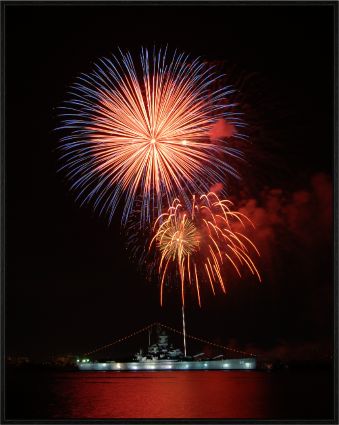 Main image USS ALABAMA Battleship - Fireworks